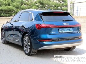 Audi e-tron 55 4WD 2020 года из Южной Кореи