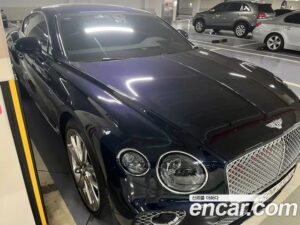 Bentley Continental 4.0 GT 2020 года из Южной Кореи