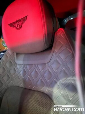 Bentley Continental 4.0 GT 2020 года из Южной Кореи