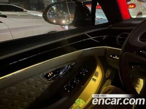 Bentley Continental 4.0 GT 2020 года из Южной Кореи