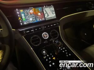 Bentley Continental 4.0 GT 2020 года из Южной Кореи