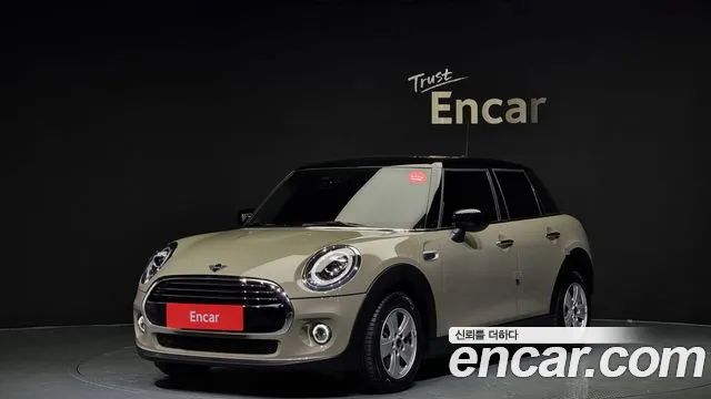 Mini Cooper 5Door DEFAULT 2020 года из Кореи