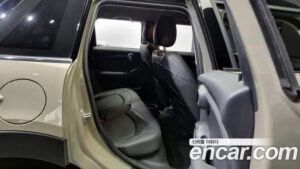 Mini Cooper 5Door DEFAULT 2020 года из Южной Кореи