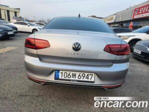 Volkswagen Passat 2.0 TDI Prestige 2022 года из Южной Кореи