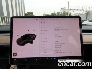 Tesla Model 3 Standard RANGE Plus 2022 года из Южной Кореи