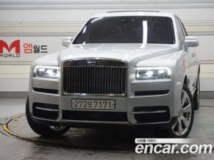 Rolls-Royce Cullinan 6.7 V12 2020 года из Южной Кореи