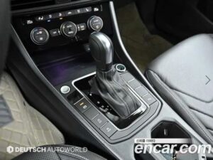 Volkswagen Jetta 1.4 TSI Prestige 2021 года из Южной Кореи