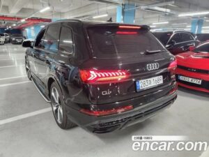 Audi Q7 55 TFSI 4WD Premium 2022 года из Южной Кореи