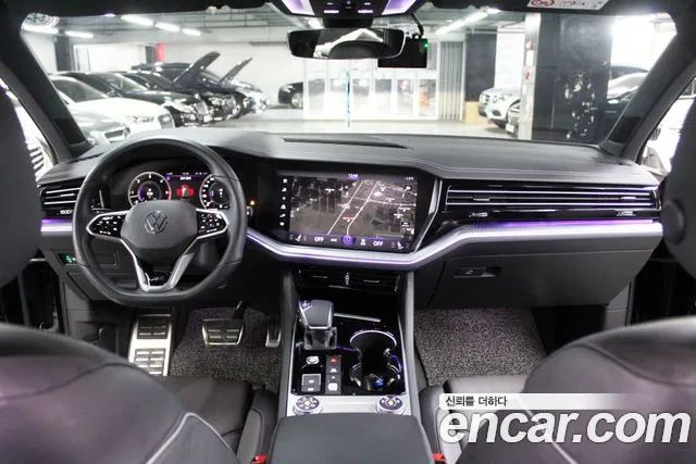 34900753_009.jpg Volkswagen Touareg 3.0 TDI R-Line 2021 года из Южной Кореи