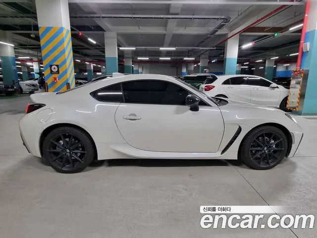 Toyota 86 2.4 Premium 2022 года из Кореи