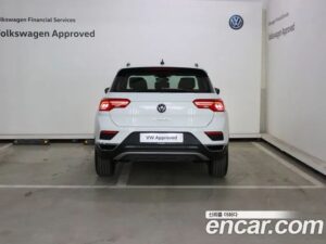 Volkswagen T-Roc 2.0 TDI Style 2021 года из Южной Кореи