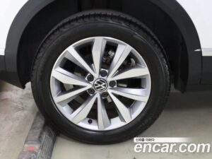 Volkswagen T-Roc 2.0 TDI Style 2021 года из Южной Кореи