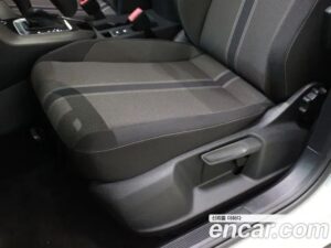Volkswagen T-Roc 2.0 TDI Style 2021 года из Южной Кореи