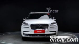 Lincoln Aviator 3.0 Black Label AWD 2021 года из Южной Кореи