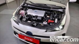 Toyota Prius 1.8 AWD 2020 года из Южной Кореи