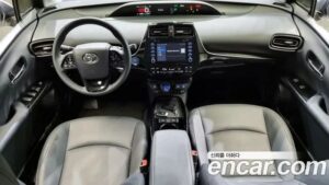 Toyota Prius 1.8 AWD 2020 года из Южной Кореи