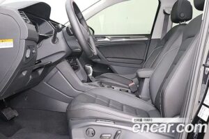 Volkswagen Tiguan 2.0 TDI 4motion Prestige 2023 года из Южной Кореи
