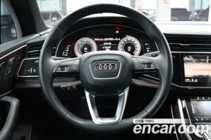 Audi Q7 45 TDI 4WD Premium 2021 года из Южной Кореи