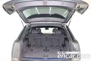 Audi Q7 45 TDI 4WD Premium 2021 года из Южной Кореи