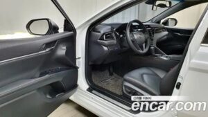 Toyota Camry 2.5 2021 года из Южной Кореи