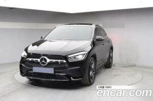 Mercedes-Benz GLA-Class GLA250 4MATIC 2020 года из Южной Кореи