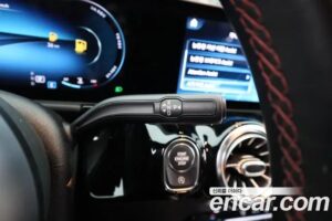 Mercedes-Benz GLA-Class GLA250 4MATIC 2020 года из Южной Кореи