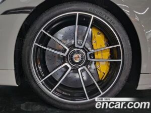 Porsche 911 Turbo S 2021 года из Южной Кореи
