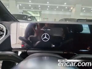 Mercedes-Benz GLA-Class GLA250 4MATIC 2023 года из Южной Кореи