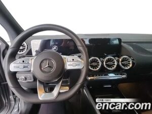 Mercedes-Benz GLA-Class GLA250 4MATIC 2023 года из Южной Кореи