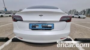 Tesla Model 3 Standard RANGE Plus 2020 года из Южной Кореи