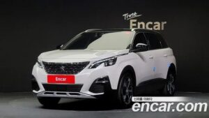 Peugeot 5008 1.5 BlueHDi ALLURE 2020 года из Южной Кореи