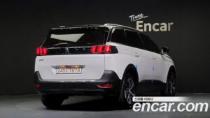 Peugeot 5008 1.5 BlueHDi ALLURE 2020 года из Южной Кореи