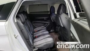 Peugeot 5008 1.5 BlueHDi ALLURE 2020 года из Южной Кореи