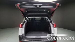 Peugeot 5008 1.5 BlueHDi ALLURE 2020 года из Южной Кореи