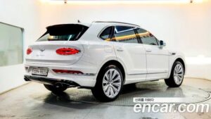 Bentley Bentayga 4.0 V8 2021 года из Южной Кореи