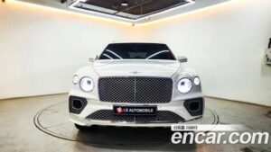 Bentley Bentayga 4.0 V8 2021 года из Южной Кореи