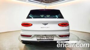 Bentley Bentayga 4.0 V8 2021 года из Южной Кореи