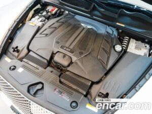 Bentley Bentayga 4.0 V8 2021 года из Южной Кореи