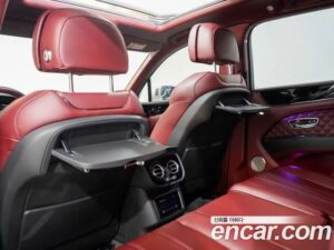 Bentley Bentayga 4.0 V8 2021 года из Южной Кореи