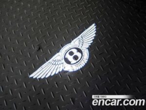 Bentley Bentayga 4.0 V8 2021 года из Южной Кореи