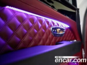 Bentley Bentayga 4.0 V8 2021 года из Южной Кореи