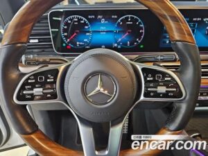 Mercedes-Benz GLS-Class GLS400d 4MATIC 2021 года из Южной Кореи