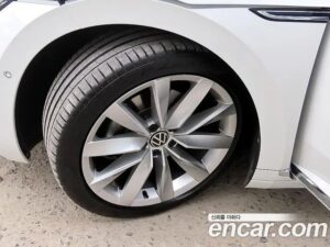 Volkswagen Arteon 2.0 TDI Prestige 2022 года из Южной Кореи