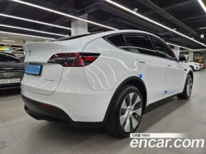 Tesla Model Y LONG RANGE 2022 года из Южной Кореи