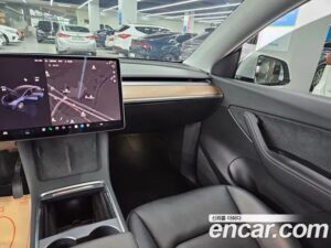 Tesla Model Y LONG RANGE 2022 года из Южной Кореи