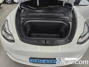 Tesla Model Y LONG RANGE 2022 года из Южной Кореи