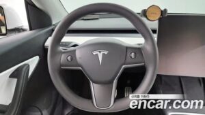Tesla Model Y Performance 2022 года из Южной Кореи