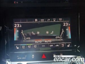 Audi e-tron 55 4WD 2022 года из Южной Кореи
