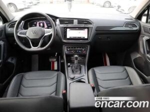 Volkswagen Tiguan 2.0 TDI Prestige 2022 года из Южной Кореи
