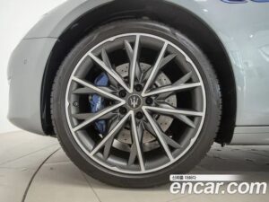 Maserati Ghibli 2.0 GT 2022 года из Южной Кореи